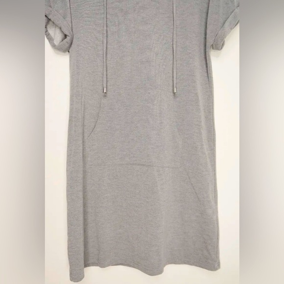 Nanette Lepore Oversized Pullover Hoodie Gray Short Sleeve Women’s Small - Picture 3 of 10
